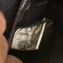 Load image into Gallery viewer, 2001 Air Jordan Royal 1’s 8.5M/10W Preowned/No Box