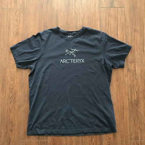 Arc’teryx Logo T-Shirt Size XL