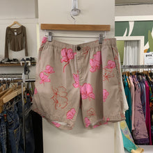 Load image into Gallery viewer, Sig Zane x Saturdays NYC Floral Shorts Size M