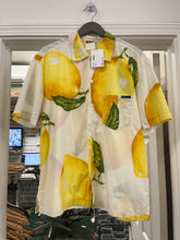 Load image into Gallery viewer, D &amp; G Lemon Shirt SizeTagged XXL