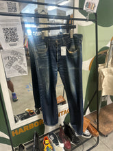 Load image into Gallery viewer, RR Levi 501XX 36