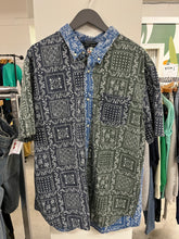 Load image into Gallery viewer, Reyn Spooner Size XL Colorblock