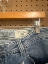Load image into Gallery viewer, CB diesel Jeans 33x30